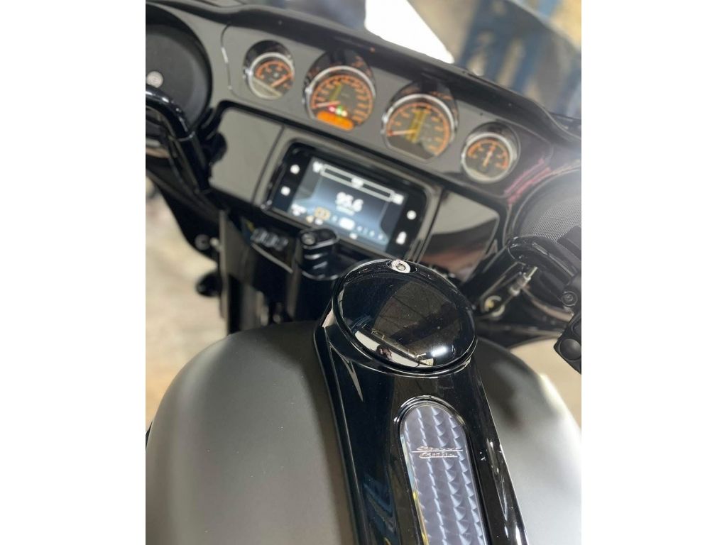 STREET GLIDE SPECIAL 114 TOURING  STREET GLIDE SPECIAL 114 TOURING