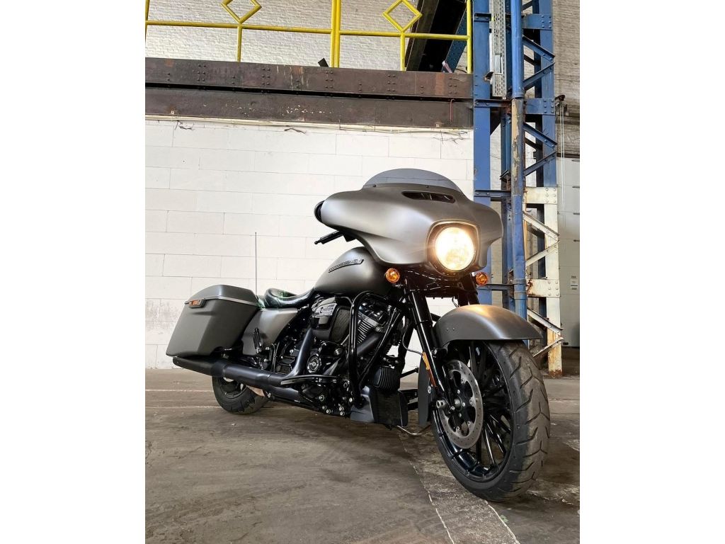 STREET GLIDE SPECIAL 114 TOURING  STREET GLIDE SPECIAL 114 TOURING