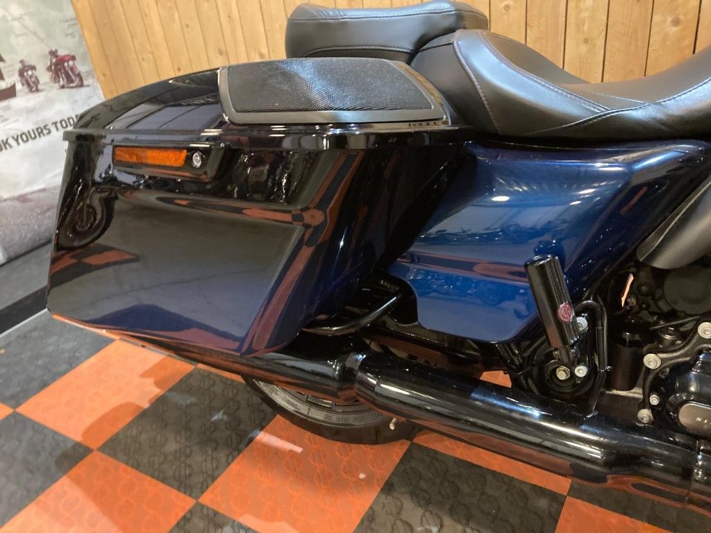 CVO ROAD GLIDE  CVO ROAD GLIDE