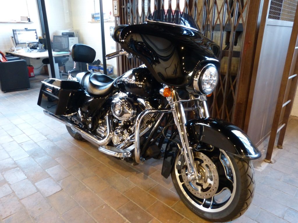 TOURING FLHX Street Glide  TOURING FLHX Street Glide