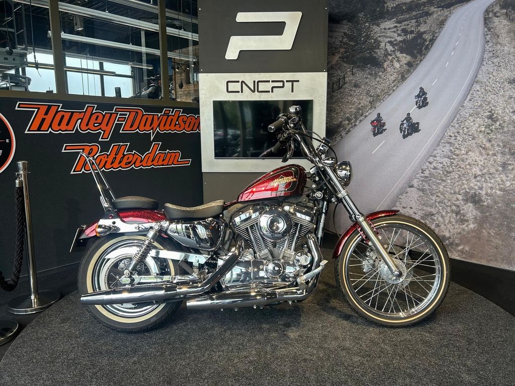 XL1200V SEVENTY-TWO  XL1200V SEVENTY-TWO