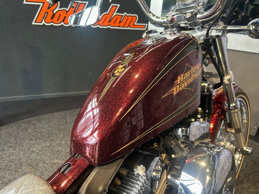 XL1200V SEVENTY-TWO  XL1200V SEVENTY-TWO