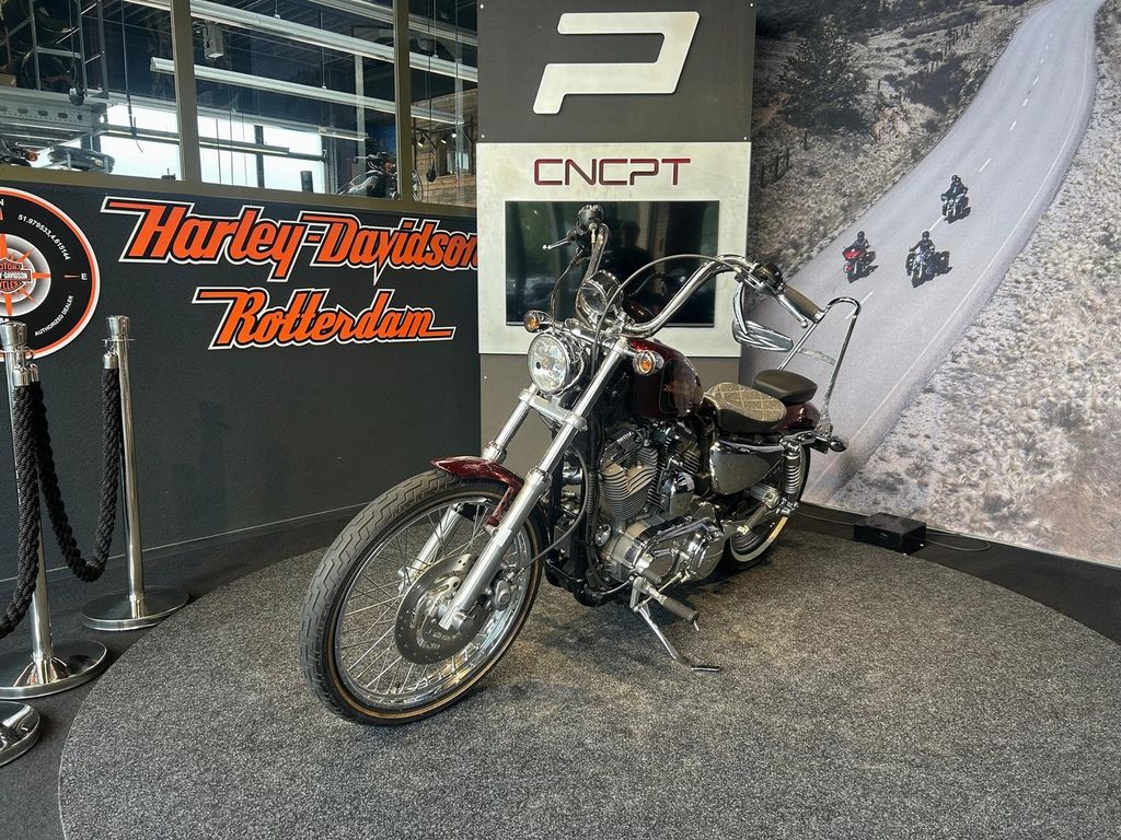 XL1200V SEVENTY-TWO  XL1200V SEVENTY-TWO