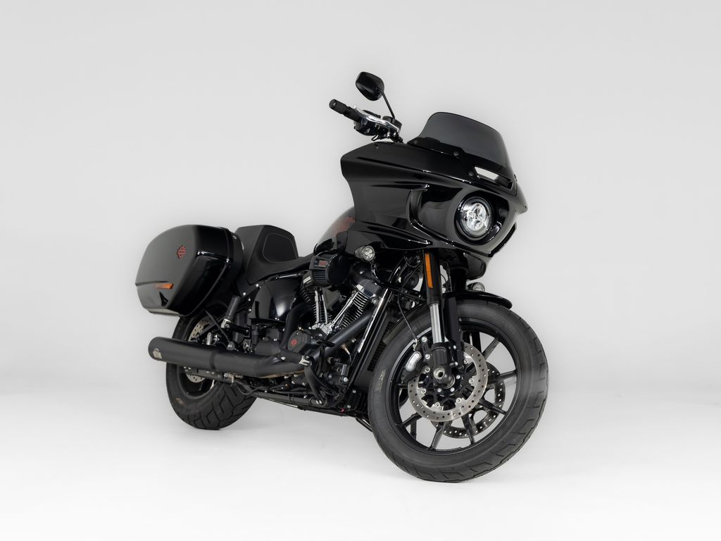  Softail Low Rider ST + acc