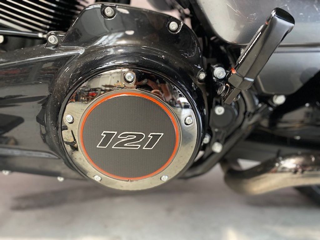 Street Glide 1977 CVO 86KW  Street Glide 1977 CVO 86KW