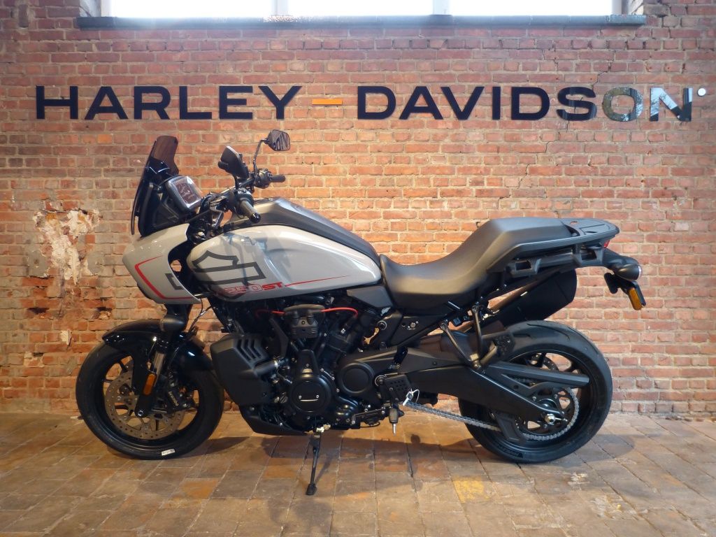 Adventure Touring Pan America ST  Adventure Touring Pan America ST