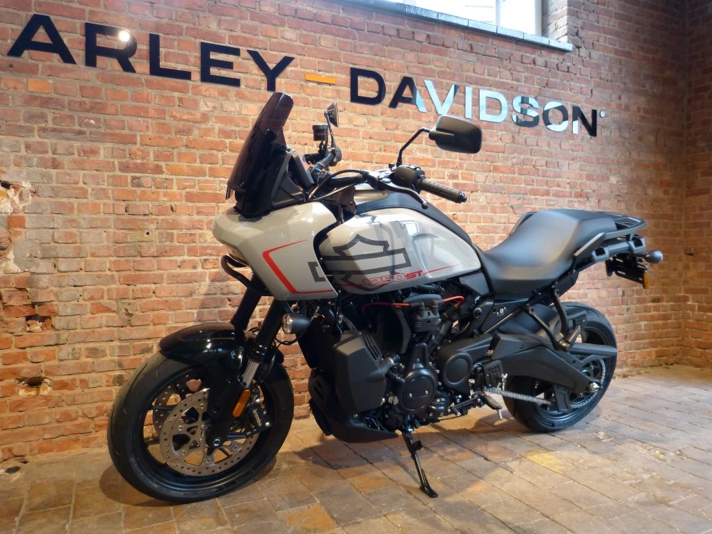 Adventure Touring Pan America ST  Adventure Touring Pan America ST