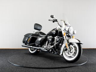  FLHRC Road King Classic Informatie