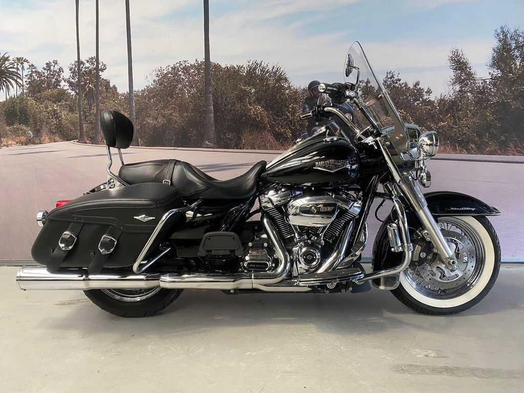  Road King 1745 66KW