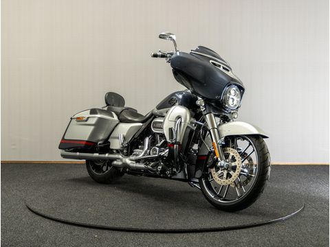  FLHXSE CVO Street Glide