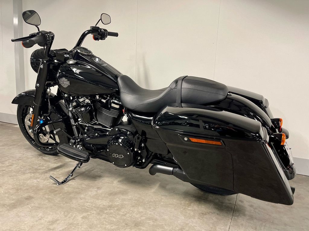 Tour TOURING FLHRXS ROAD KING SPECIAL  Tour TOURING FLHRXS ROAD KING SPECIAL