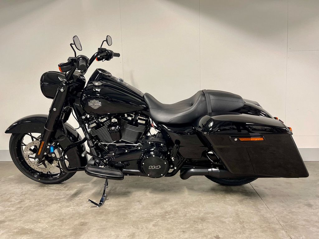 Tour TOURING FLHRXS ROAD KING SPECIAL  Tour TOURING FLHRXS ROAD KING SPECIAL