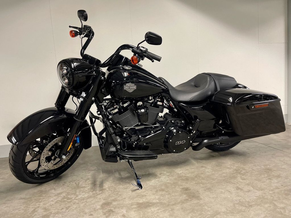 Tour TOURING FLHRXS ROAD KING SPECIAL  Tour TOURING FLHRXS ROAD KING SPECIAL