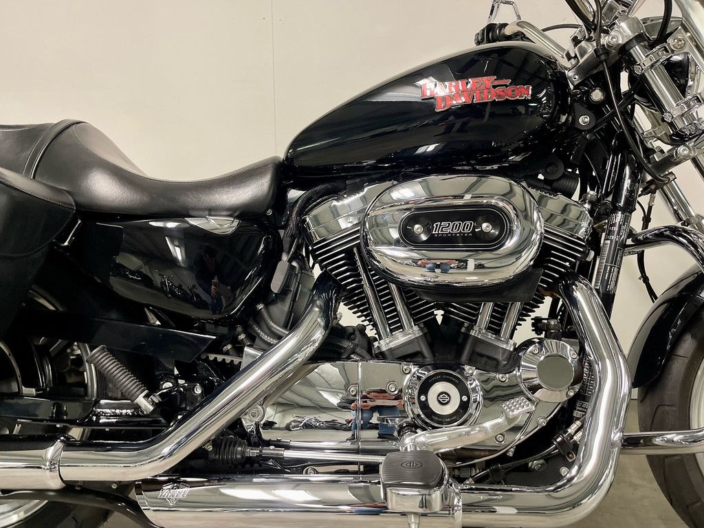 Cruiser SPORTSTER XL1200T SUPERLOW  Cruiser SPORTSTER XL1200T SUPERLOW