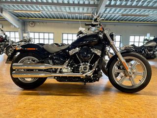  Cruiser SOFTAIL FXST STANDARD - HOLLYWOOD