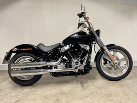  Cruiser SOFTAIL FXST STANDARD