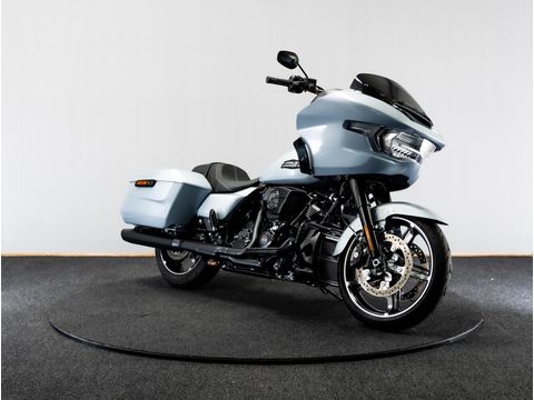  FLTRX Road Glide Solid Colour