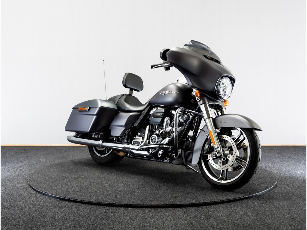  STREET GLIDE SPECIAL