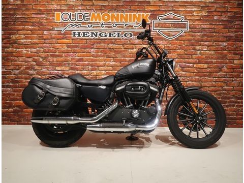  XL 883 N Iron Sportster