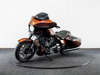  FLHXSE CVO Street Glide Solid Colour