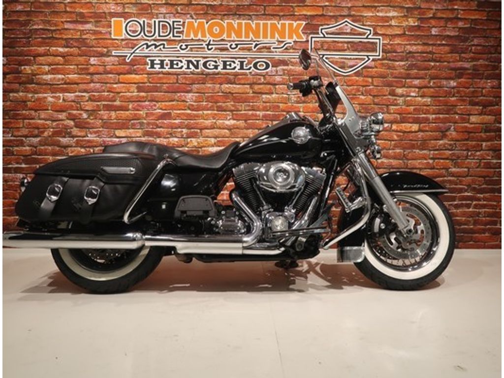  FLHRC Road King Classic 1580