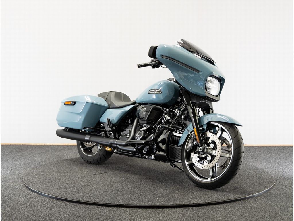  FLHX Street Glide Solid Colour