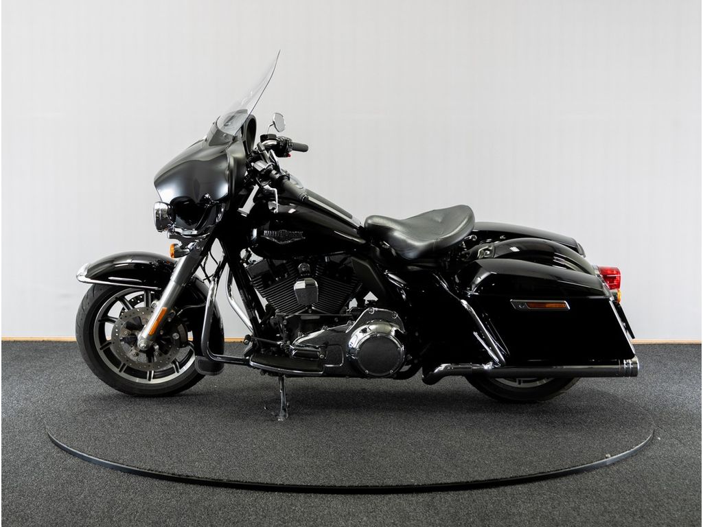 FLH Electra Glide Police  FLH Electra Glide Police