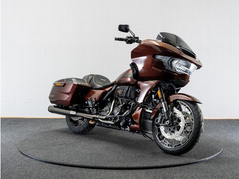  CVO ROAD GLIDE Informatie