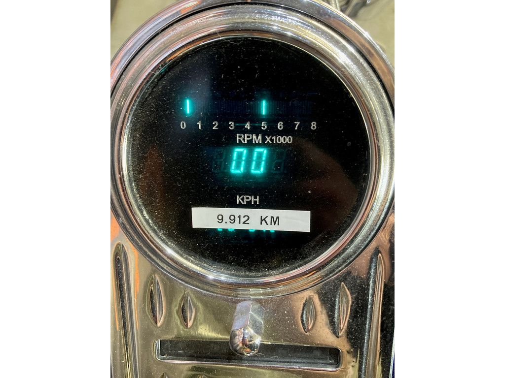 Chopper Softail Custom FXST  Chopper Softail Custom FXST