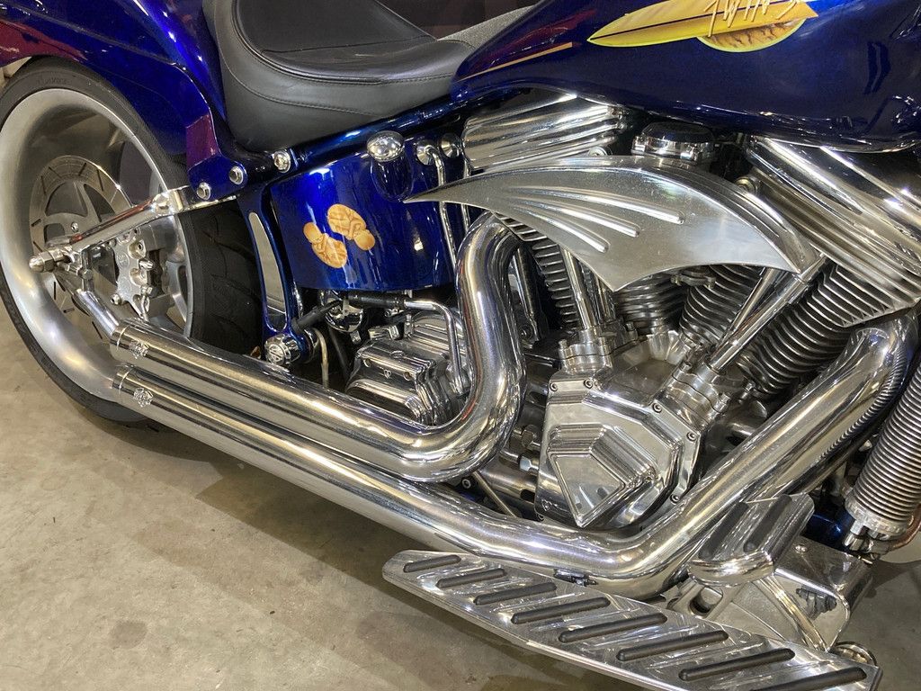 Chopper Softail Custom FXST  Chopper Softail Custom FXST