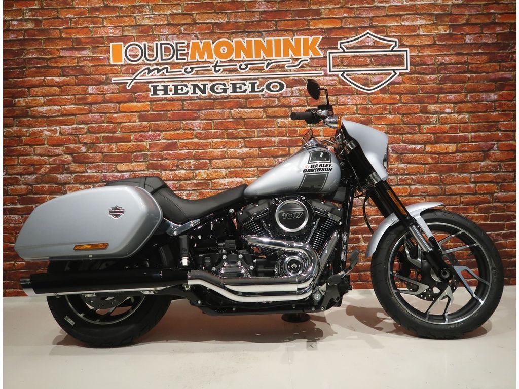  FLSB Softail Sport Glide 107