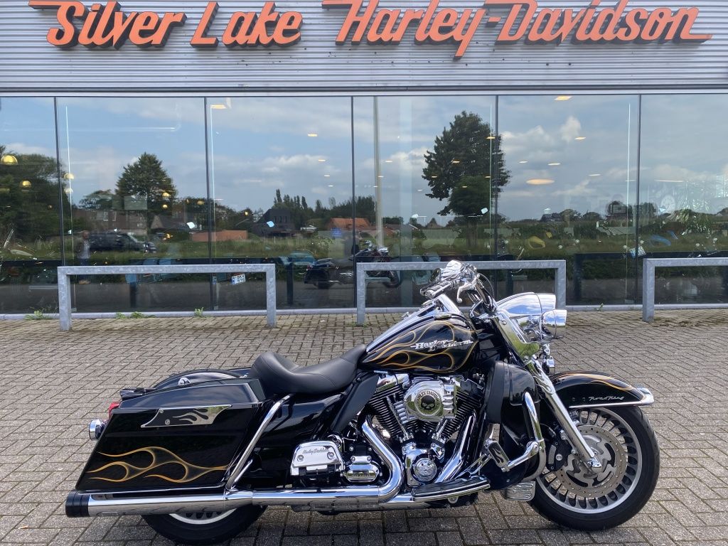  Road King Standard