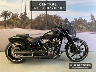  Softail 1745 BREAKOUT