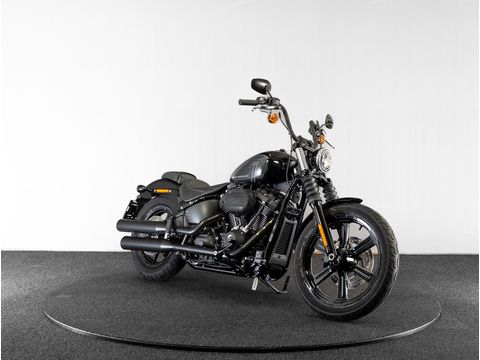  FXBBS Street Bob 114 Vivid Black