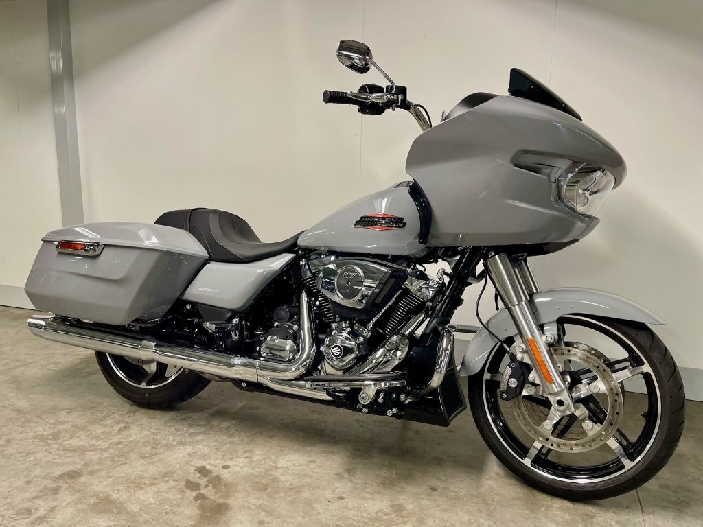 TOURING FLTRX ROAD GLIDE  TOURING FLTRX ROAD GLIDE