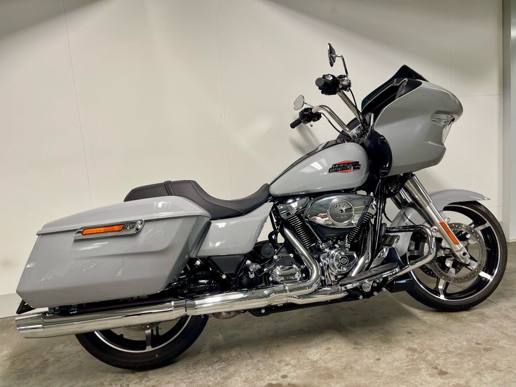 TOURING FLTRX ROAD GLIDE  TOURING FLTRX ROAD GLIDE