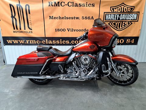  Tour CVO - STREET GLIDE 117