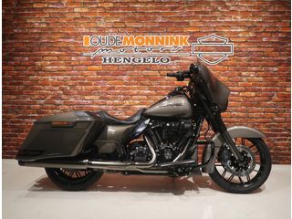  FLHXSE Street Glide CVO 117