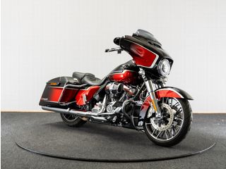  FLHXSE CVO Street Glide Solid Colour