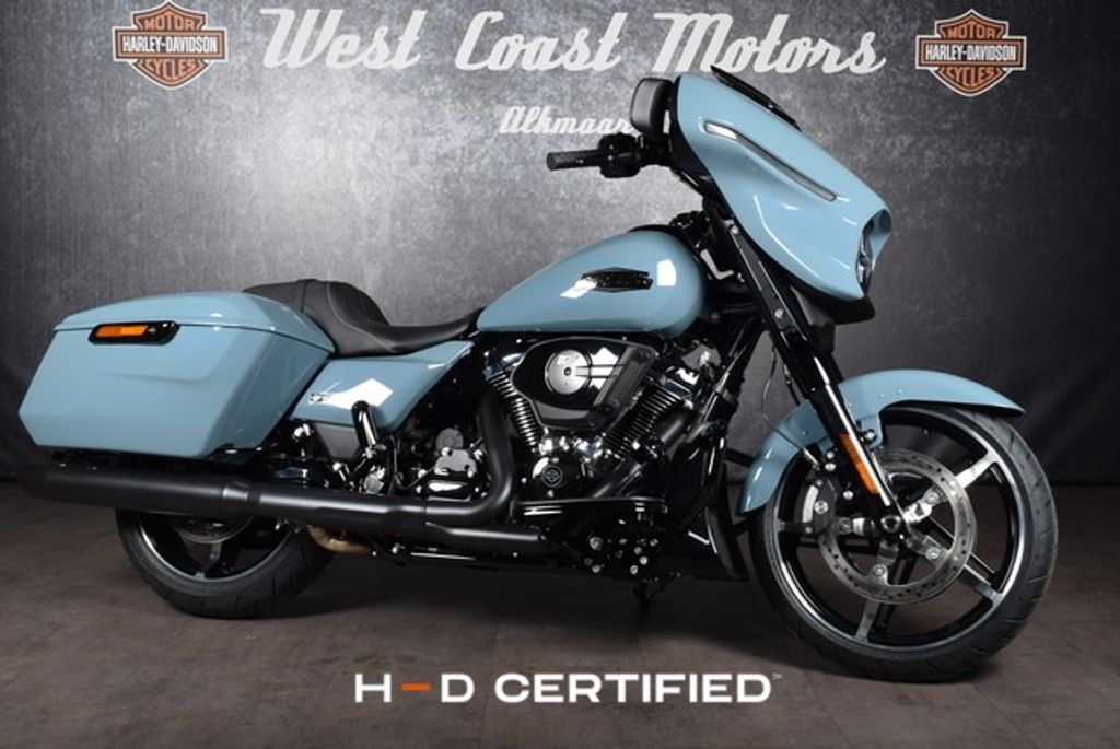  FLHX Street Glide BTW motor!