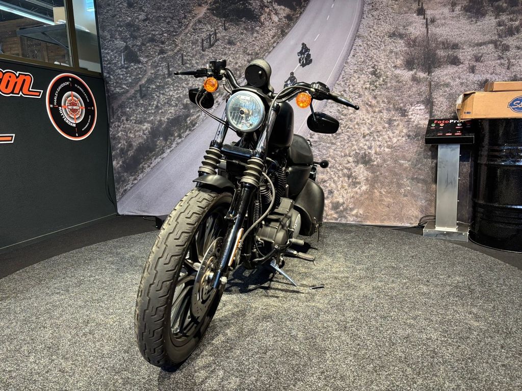 XL883N Iron  XL883N Iron