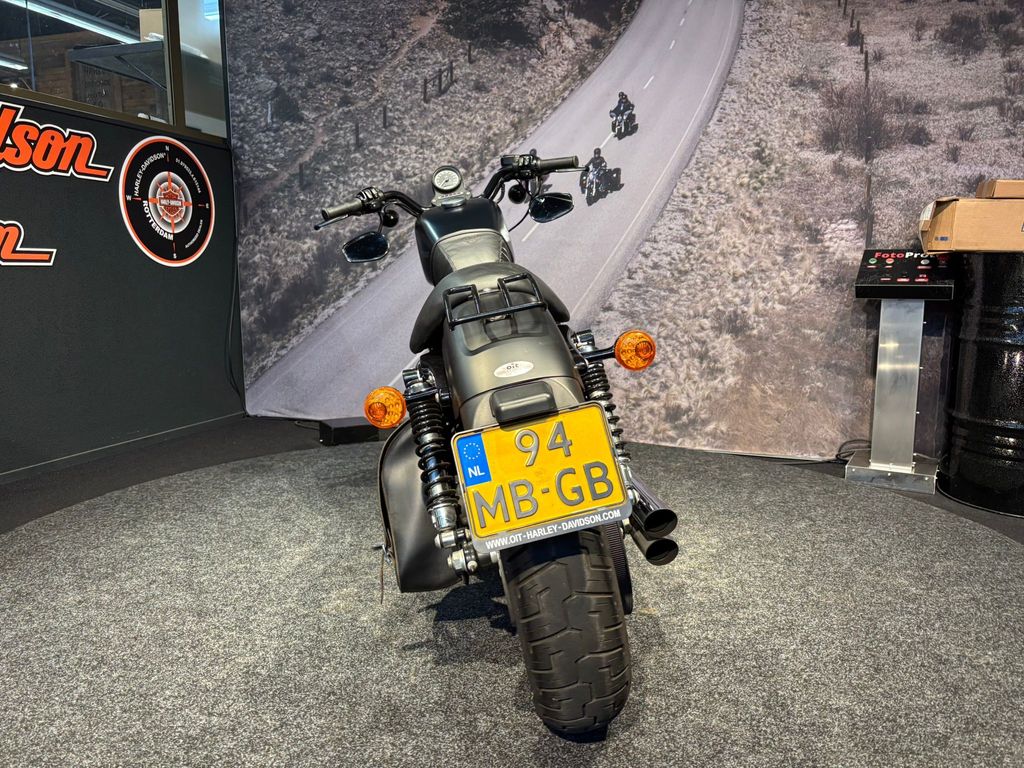 XL883N Iron  XL883N Iron