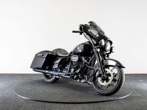  flhxs street glide special