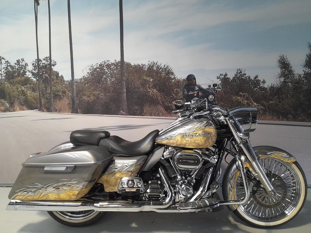  Road King 1745 66KW Special !!