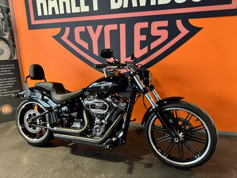  SOFTAIL Breakout 114