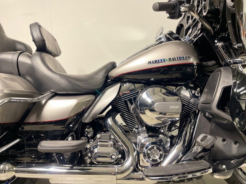 TOURING FLHTK ULTRA LIMITED  TOURING FLHTK ULTRA LIMITED