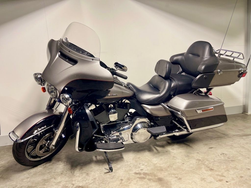 TOURING FLHTK ULTRA LIMITED  TOURING FLHTK ULTRA LIMITED