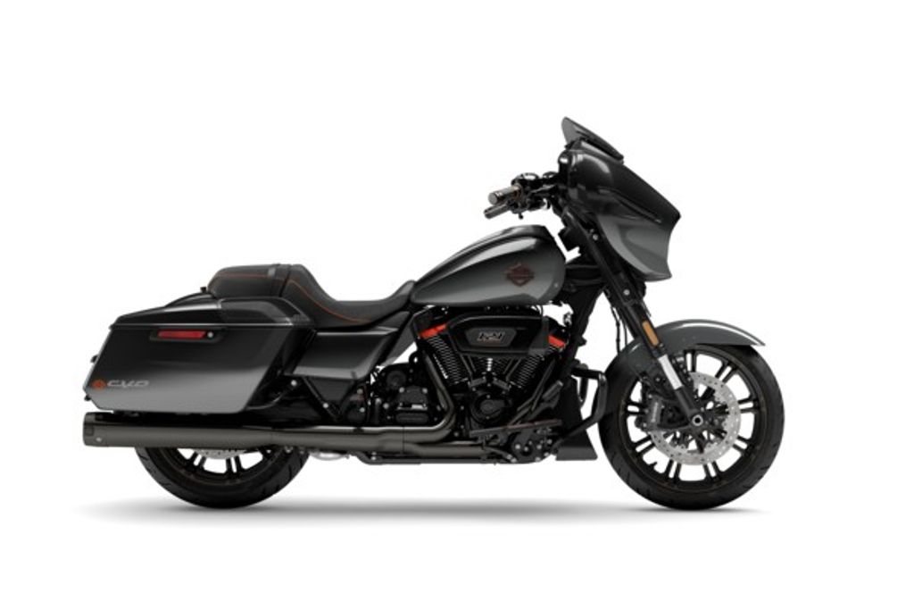  FLHXSE CVO Street Glide CVO Raven Fade