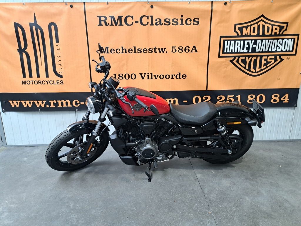 Cruiser SPORT - NIGHTSTER 975  Cruiser SPORT - NIGHTSTER 975