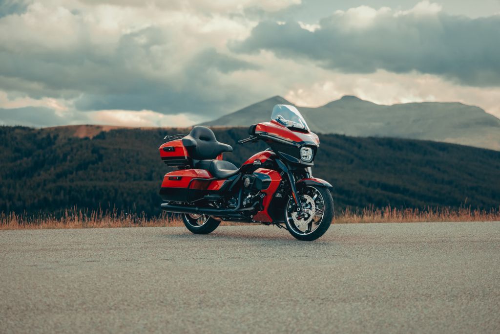 Street Glide  Ultra 117''  Street Glide  Ultra 117''